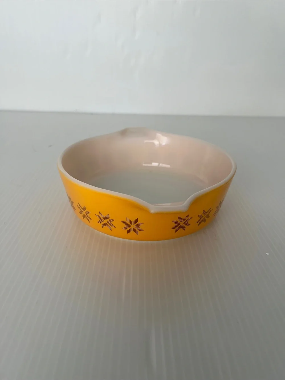 Vintage Pyrex Cinderella Mixing Bowl 1 Pt. #471